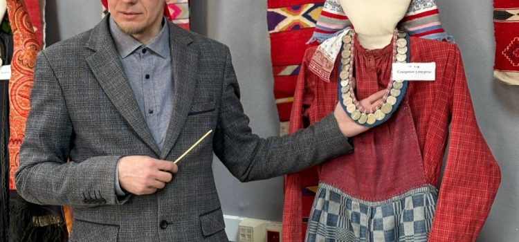 Открытие выставки «Радужное соцветие костюмов Поволжья»